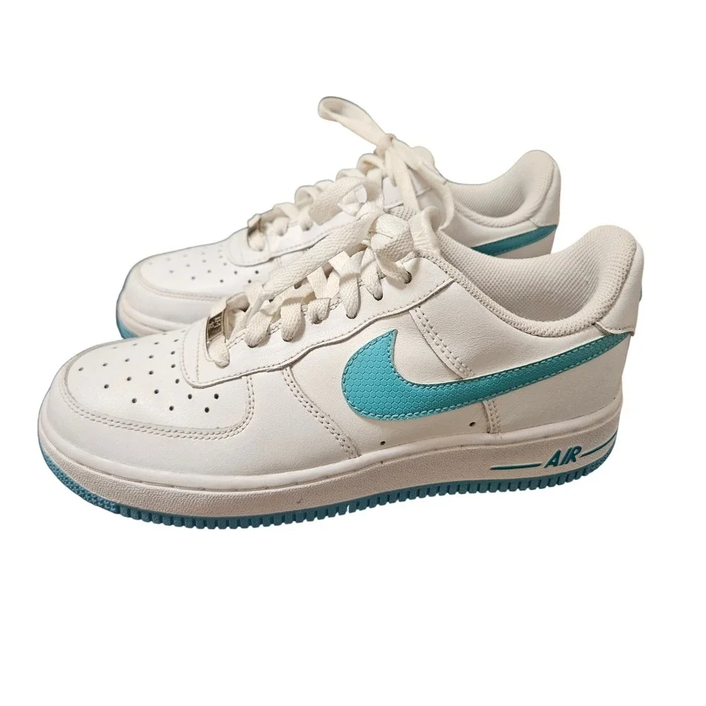 Nike Air Force 1 AF1 Low White Turquoise Teal Swoosh Leather Sneakers‎ 6.5Y